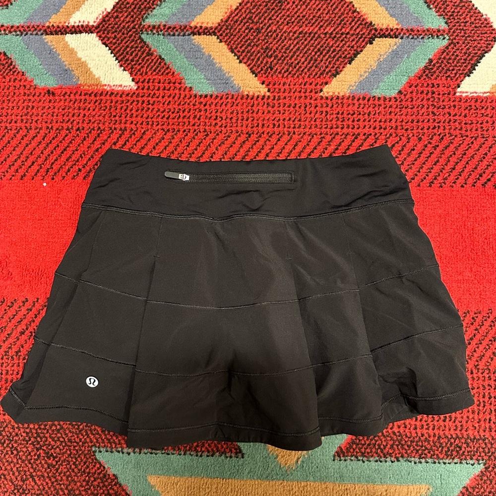 Like new lululemon skirt